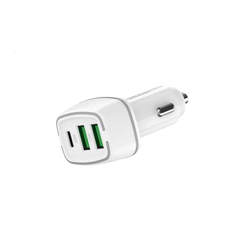 Best Sell Pd & Usb Multi Function 3-Port Car Charger Usb-C 32W Quick Charging For Iphone13 Pro Max Samsung Huawei